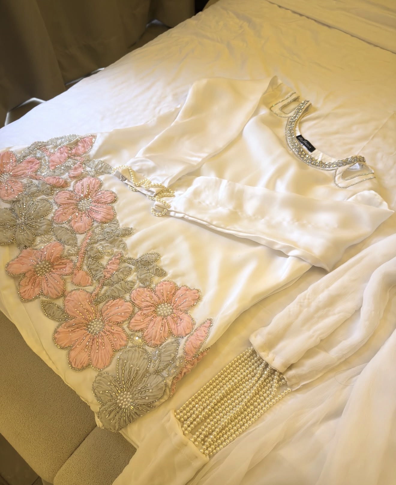 Pearl Bloom - Image 4